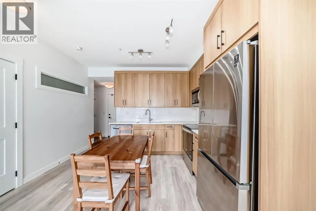 113, 10 Sage Hill Walk NW