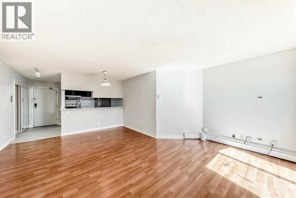 412, 525 56 Avenue SW