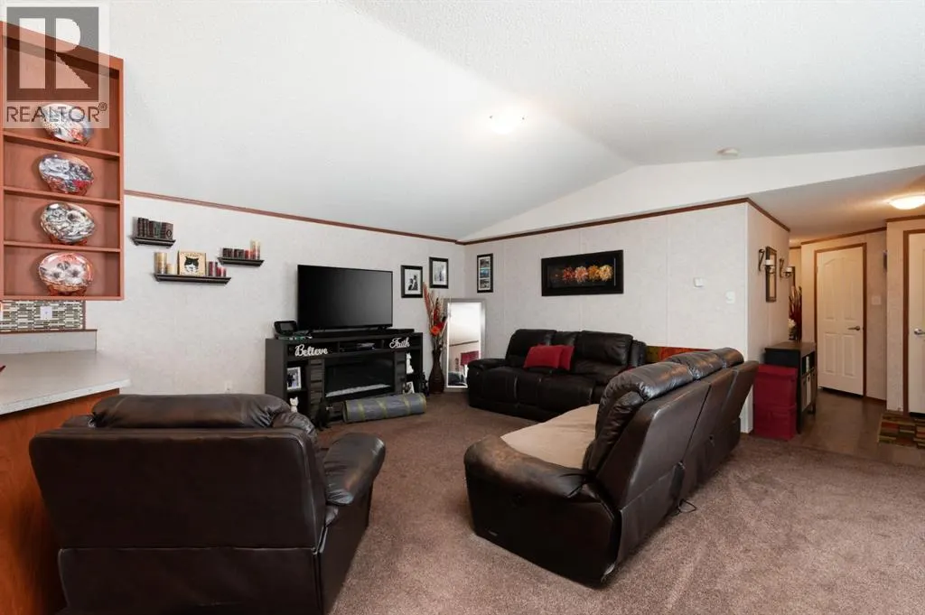 144 Grey Owl Place