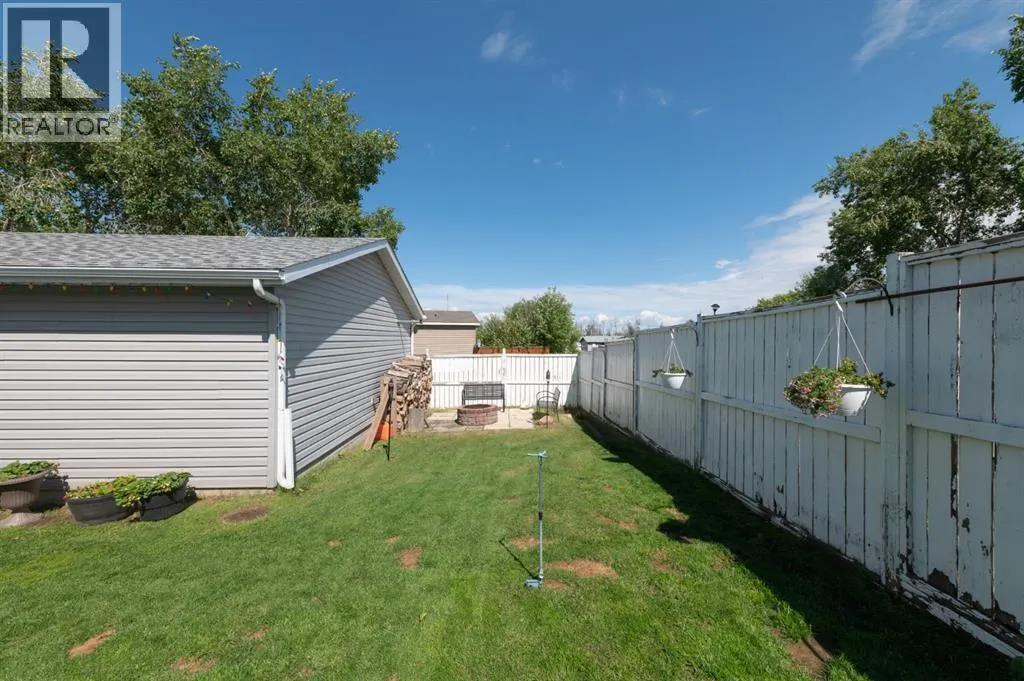 144 Grey Owl Place