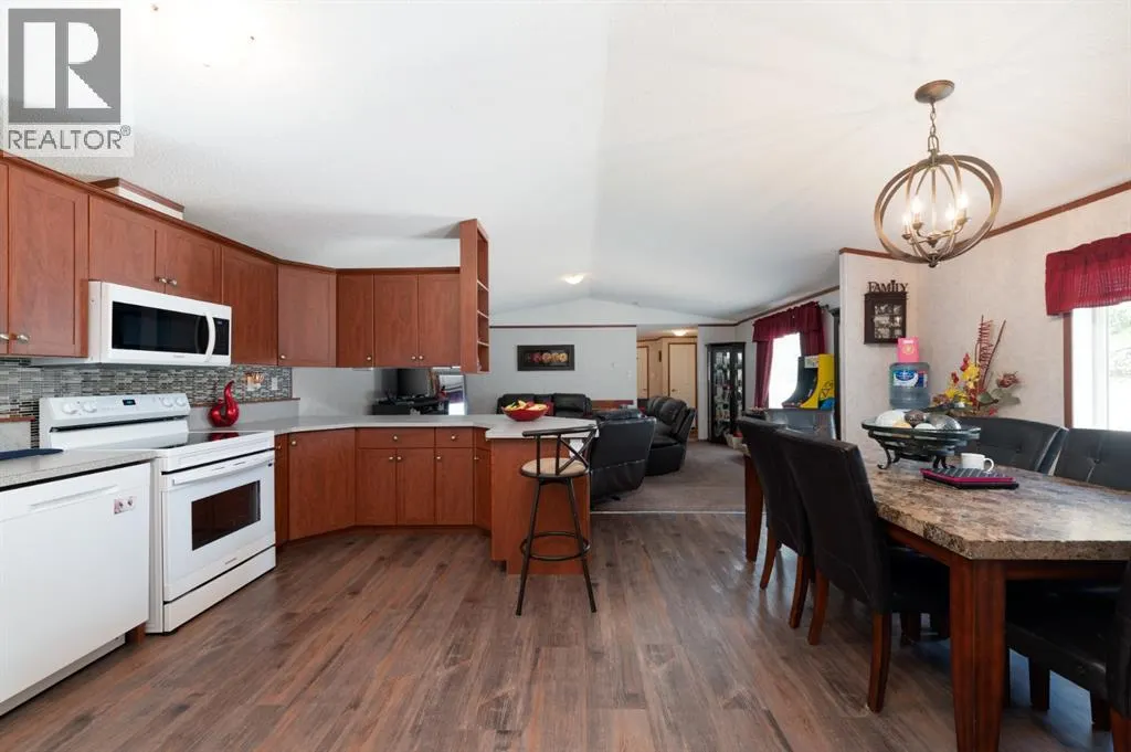 144 Grey Owl Place