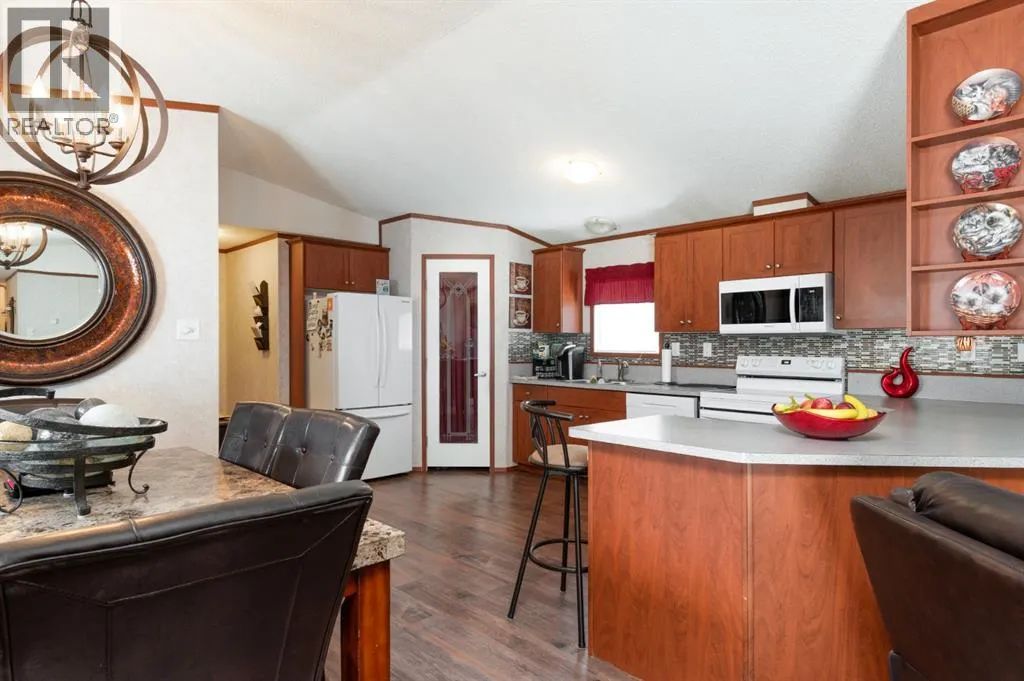144 Grey Owl Place