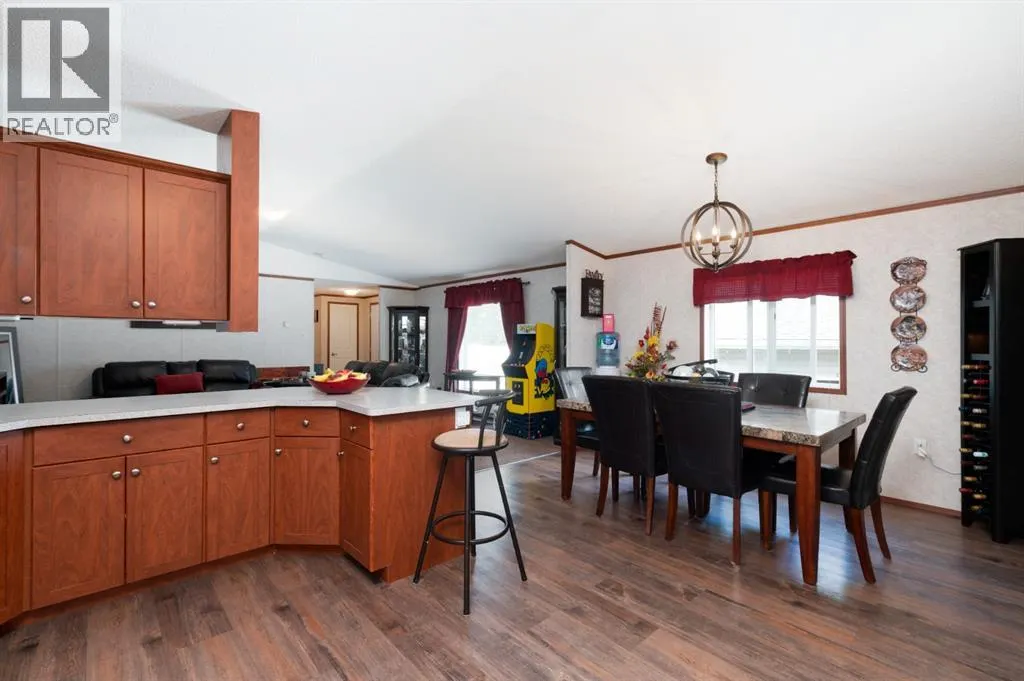 144 Grey Owl Place