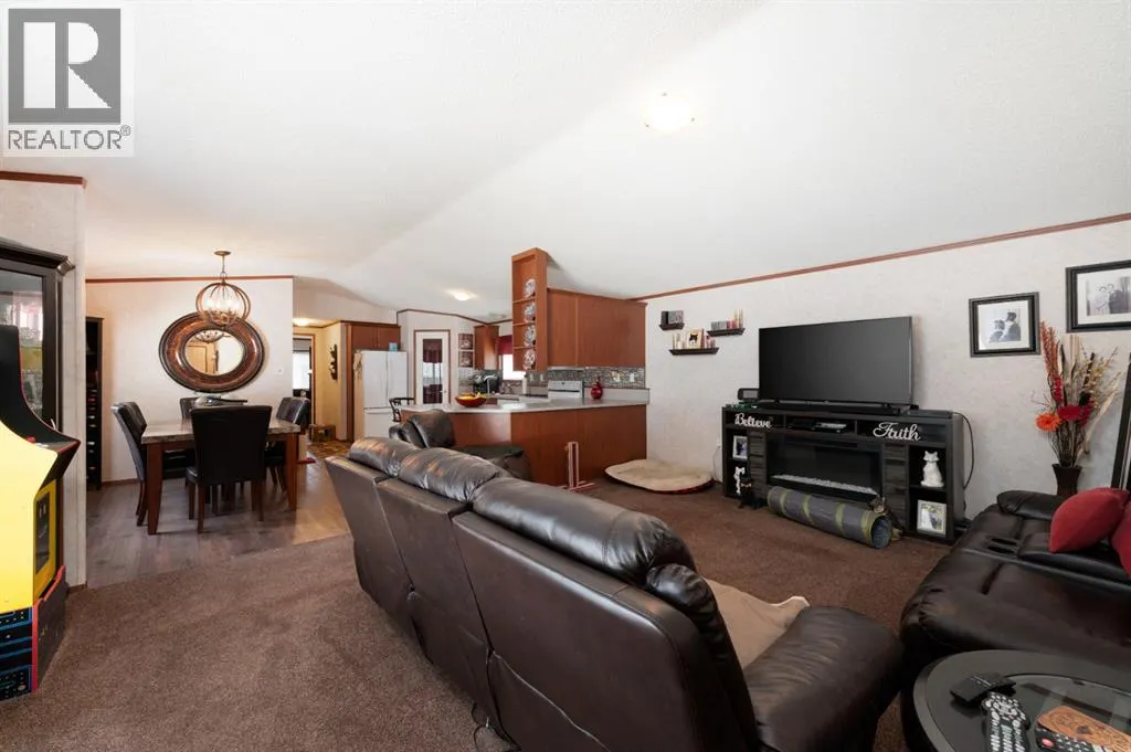 144 Grey Owl Place
