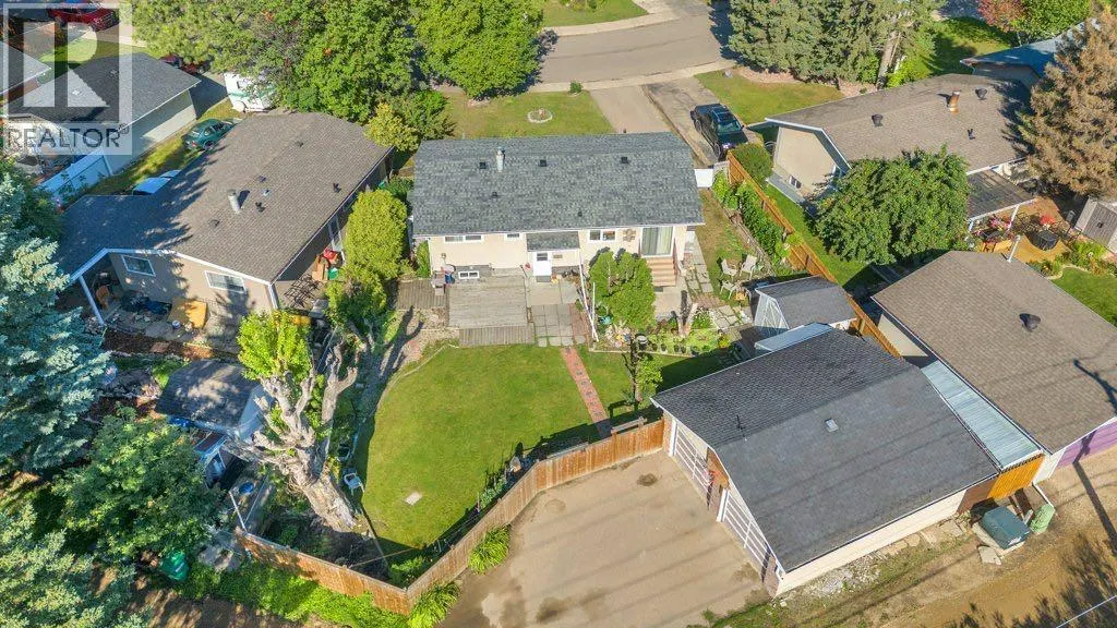 54 Sherwood Crescent