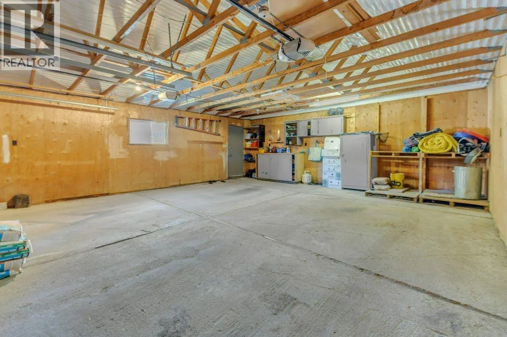 54 Sherwood Crescent
