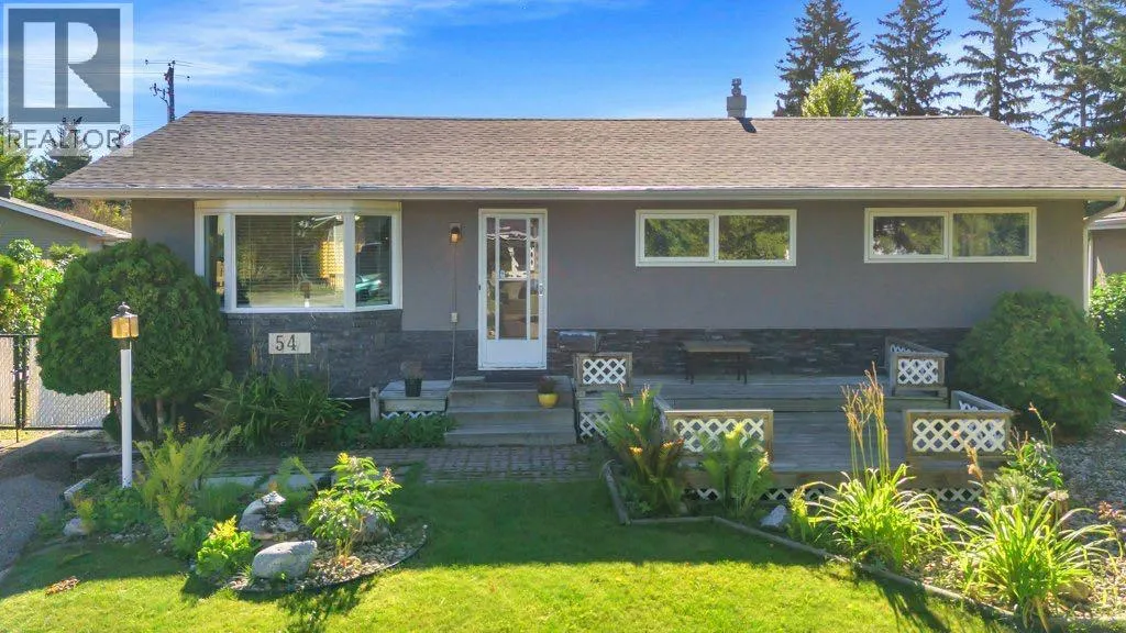 54 Sherwood Crescent