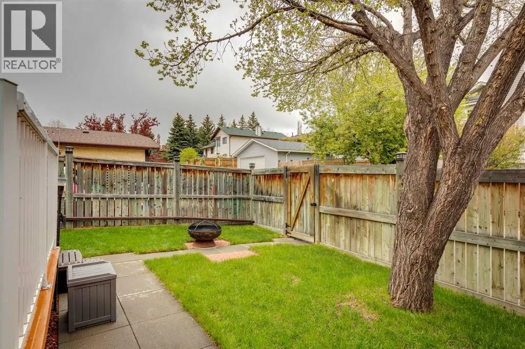 103 Macewan Park Road NW