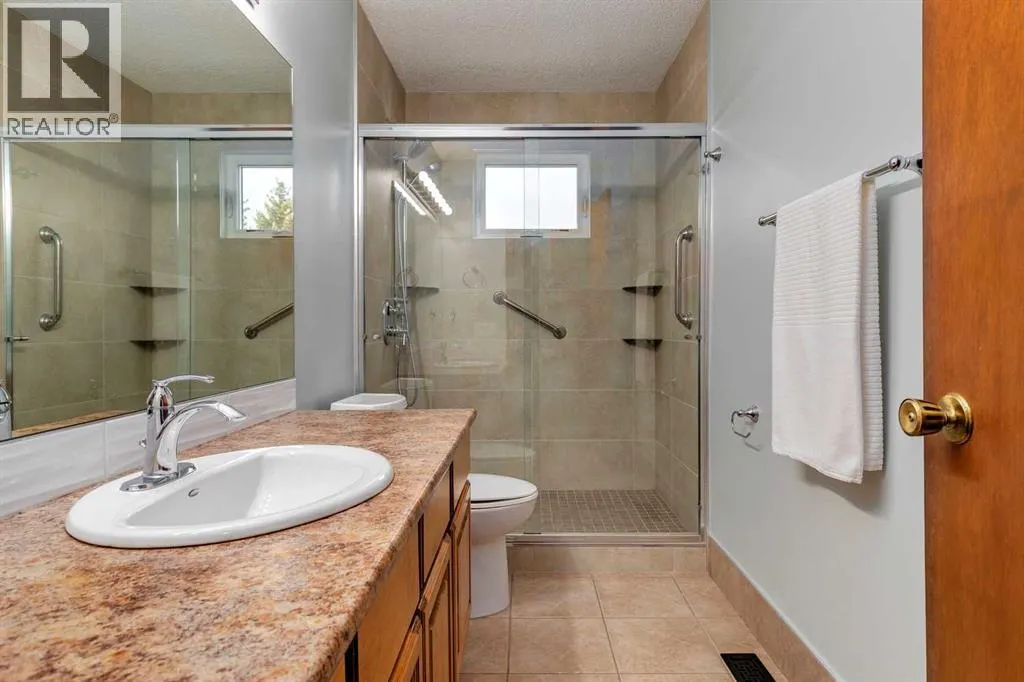 103 Macewan Park Road NW