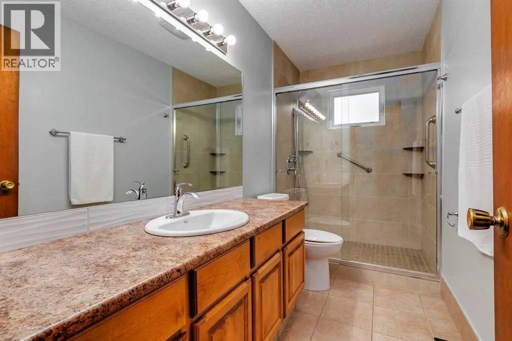 103 Macewan Park Road NW