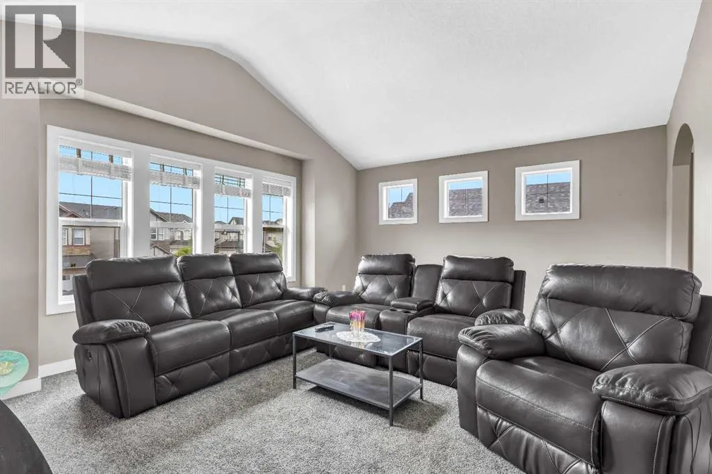 74 Nolanfield Court NW