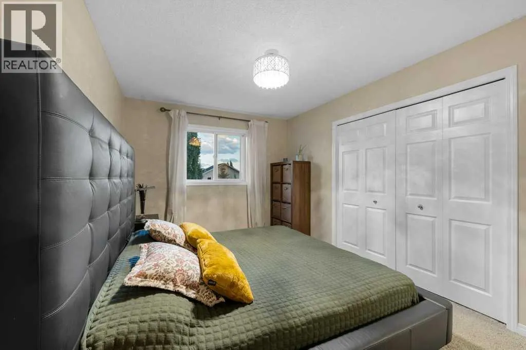 173 Bridleridge View SW