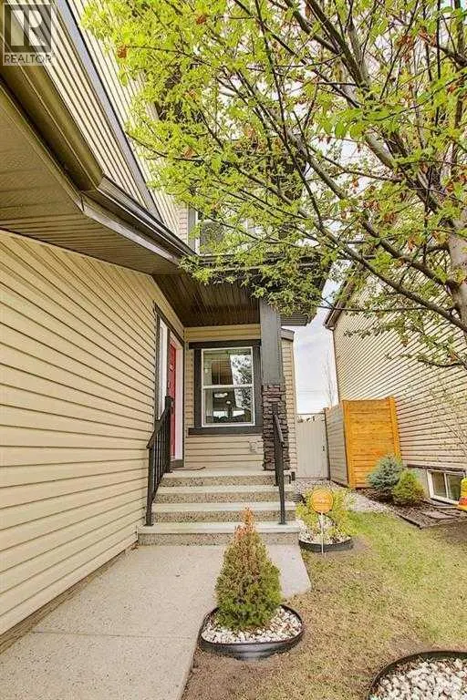 133 Walden Square SE