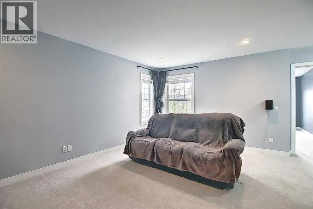 133 Walden Square SE