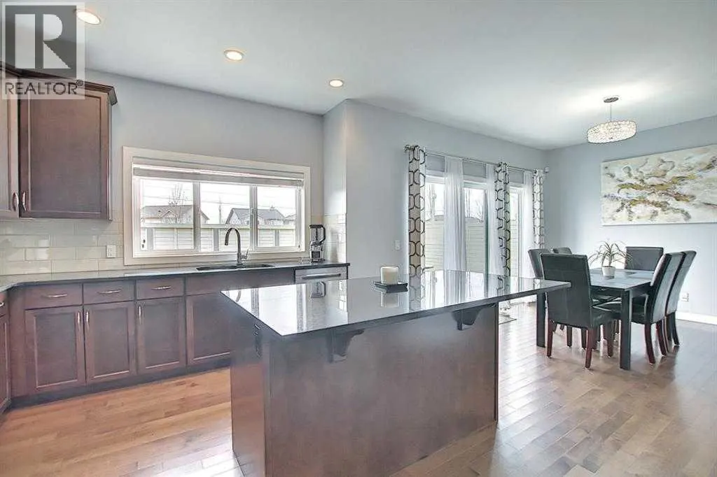 133 Walden Square SE