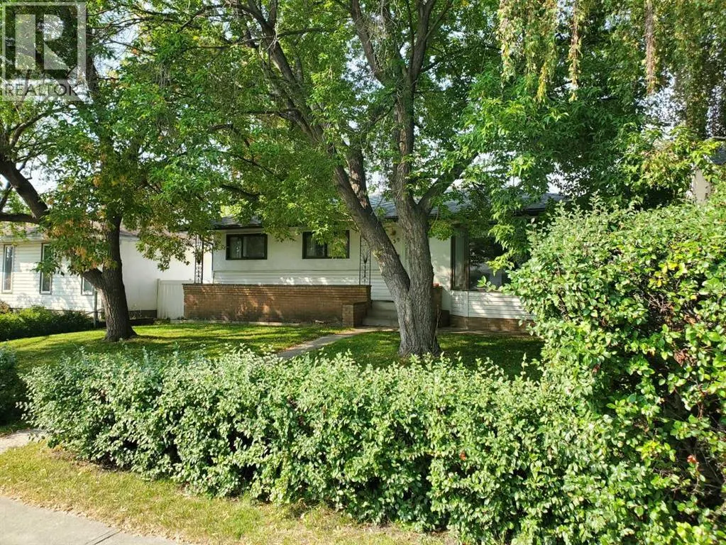 439 Arlington Drive SE