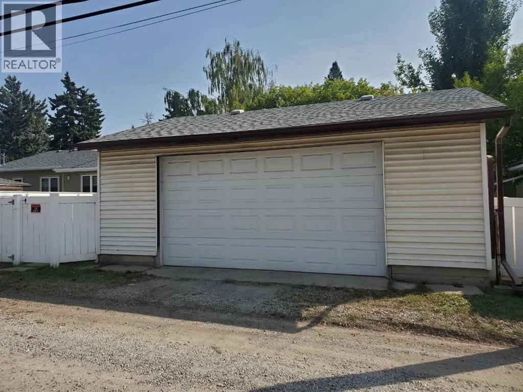 439 Arlington Drive SE
