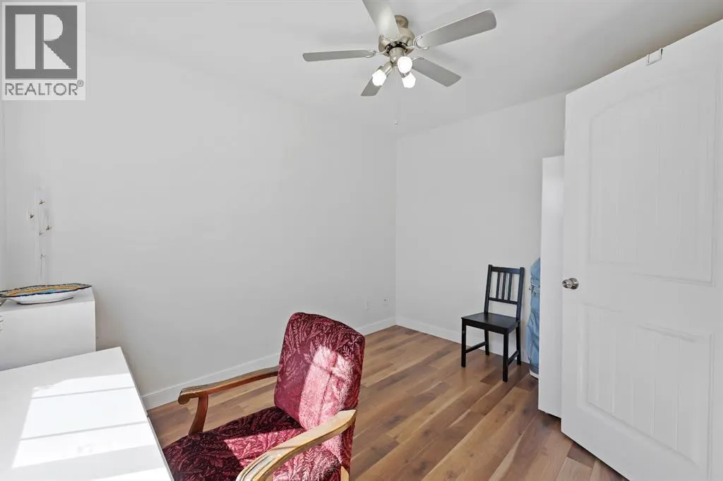 21 Willow Lane