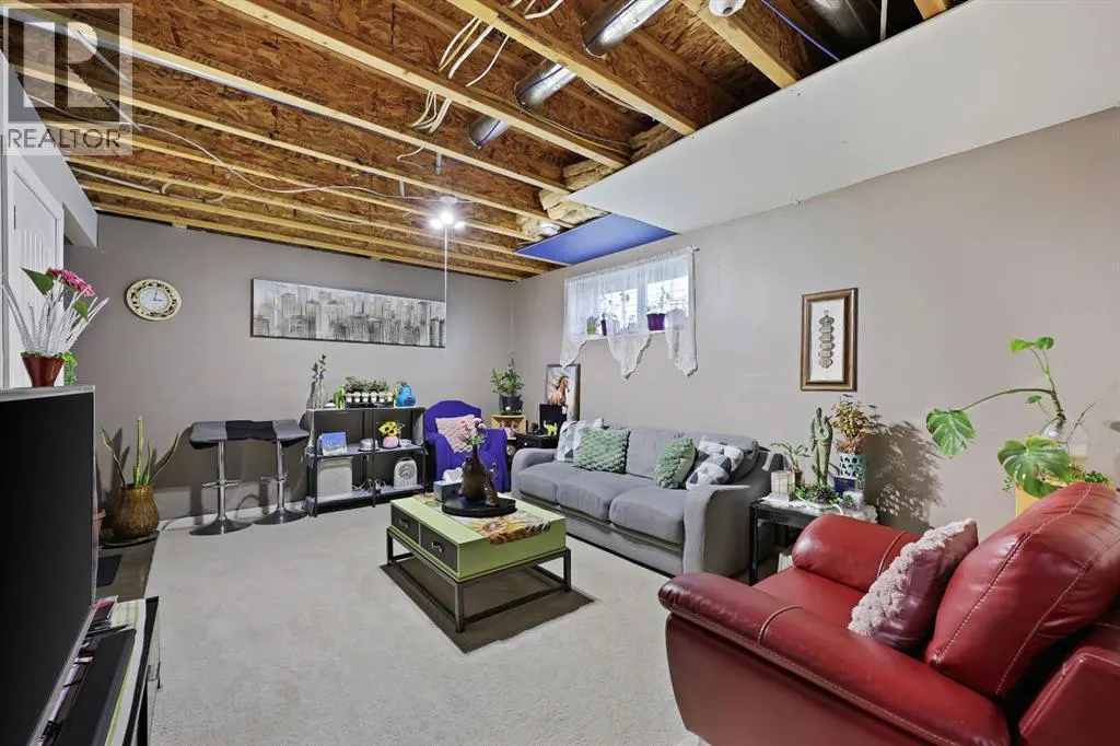 21 Willow Lane