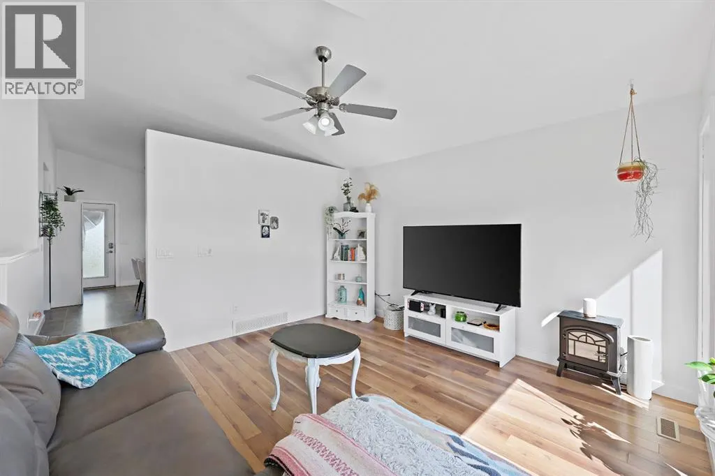 21 Willow Lane