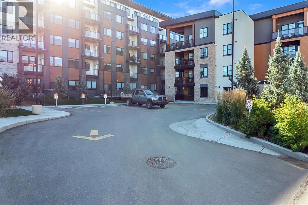 416, 8355 19 Avenue SW