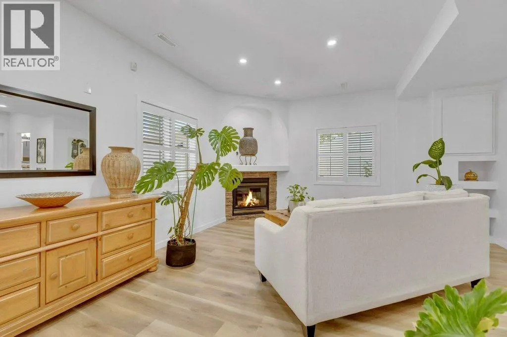 40 Drever Close