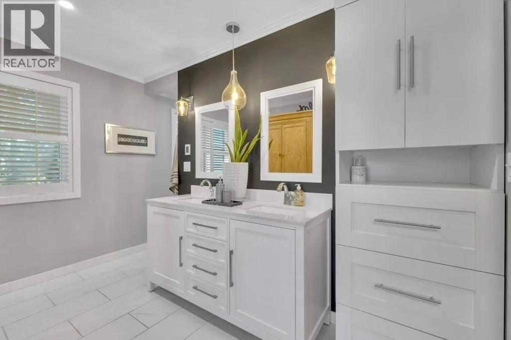 40 Drever Close
