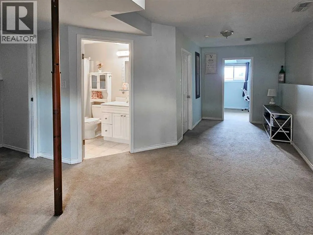 94 Hidden Spring Green NW