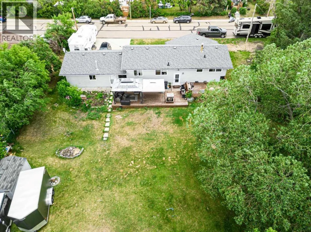 4812 Lake Street