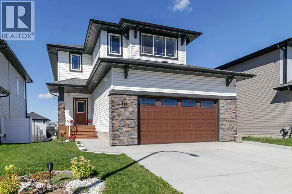 30 Thayer Close