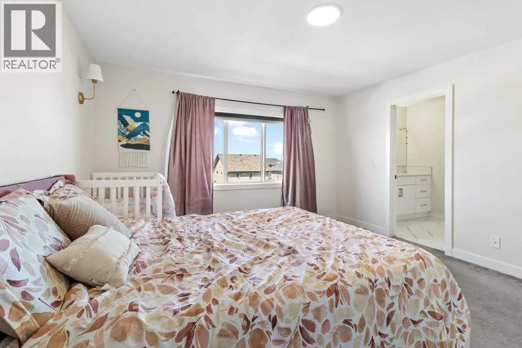 30 Thayer Close