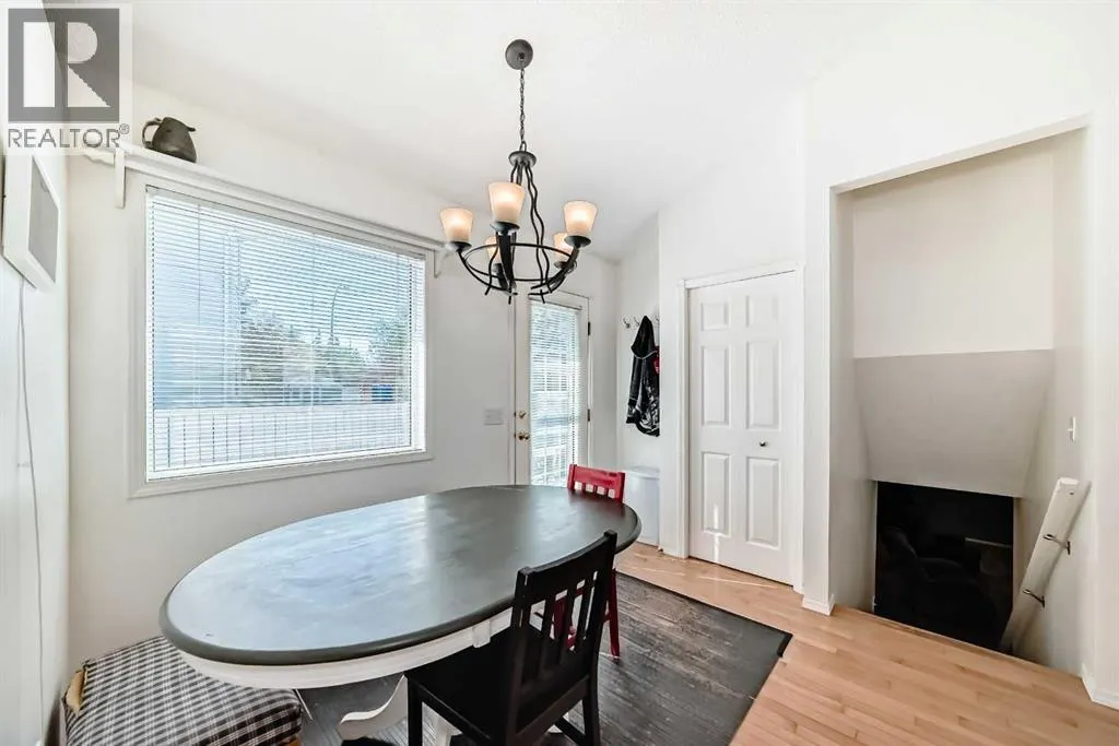 22 Harvest Rose Place NE
