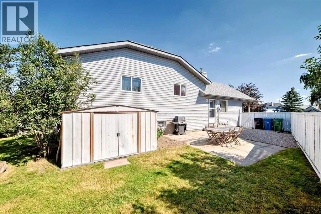 22 Harvest Rose Place NE