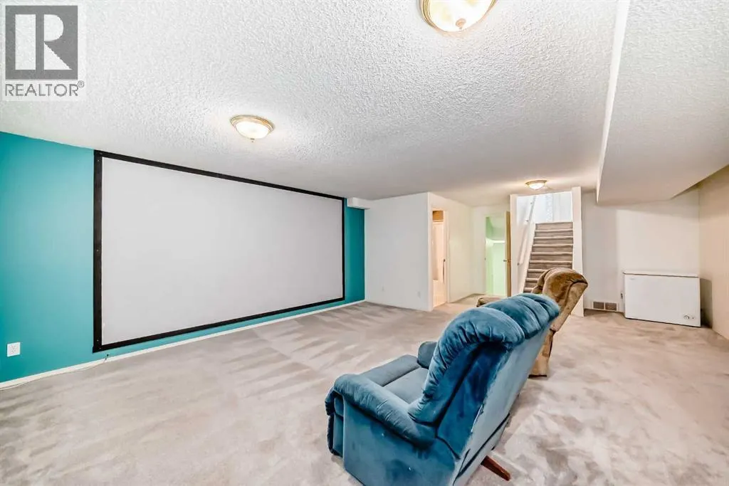 22 Harvest Rose Place NE