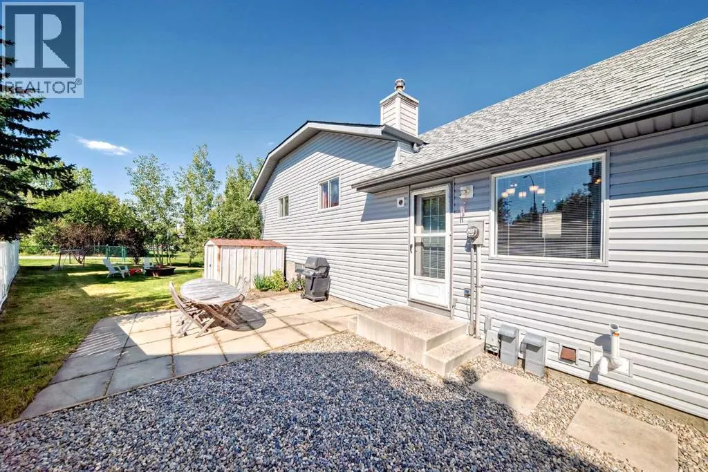 22 Harvest Rose Place NE