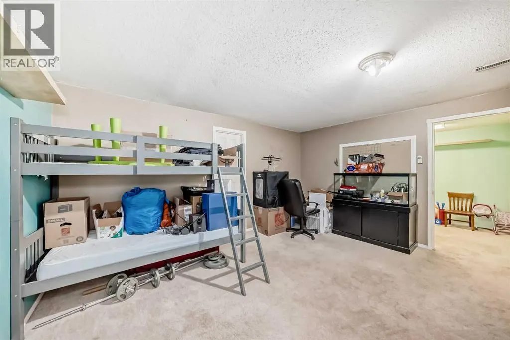 22 Harvest Rose Place NE
