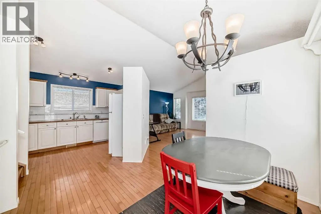22 Harvest Rose Place NE