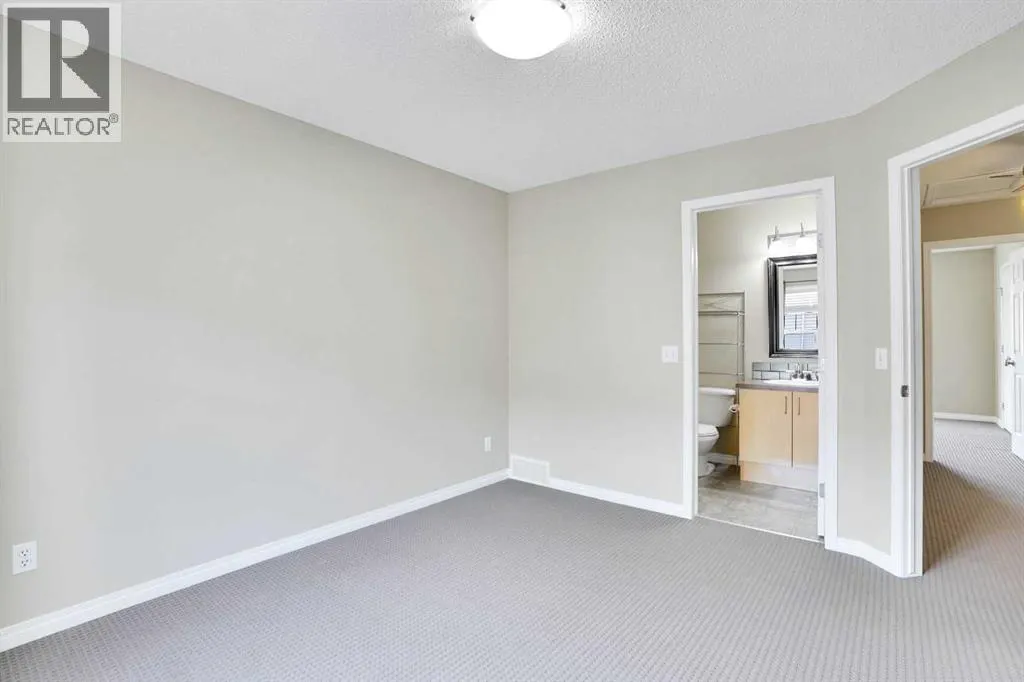 3174 New Brighton Gardens SE
