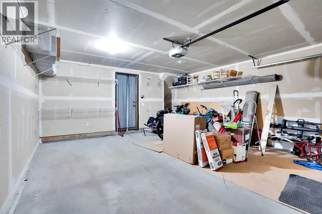 3174 New Brighton Gardens SE