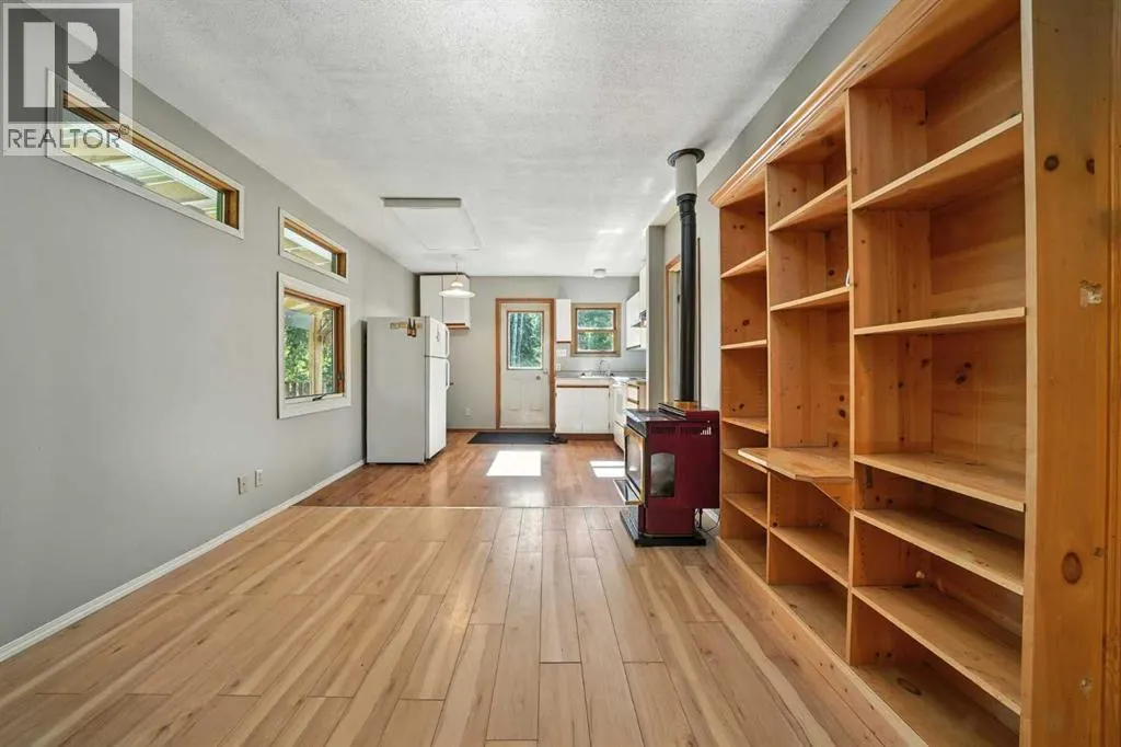 33 Mountainview Road