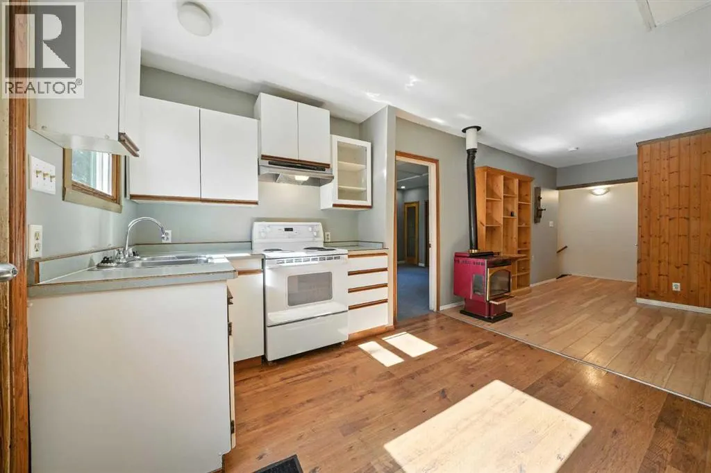 33 Mountainview Road