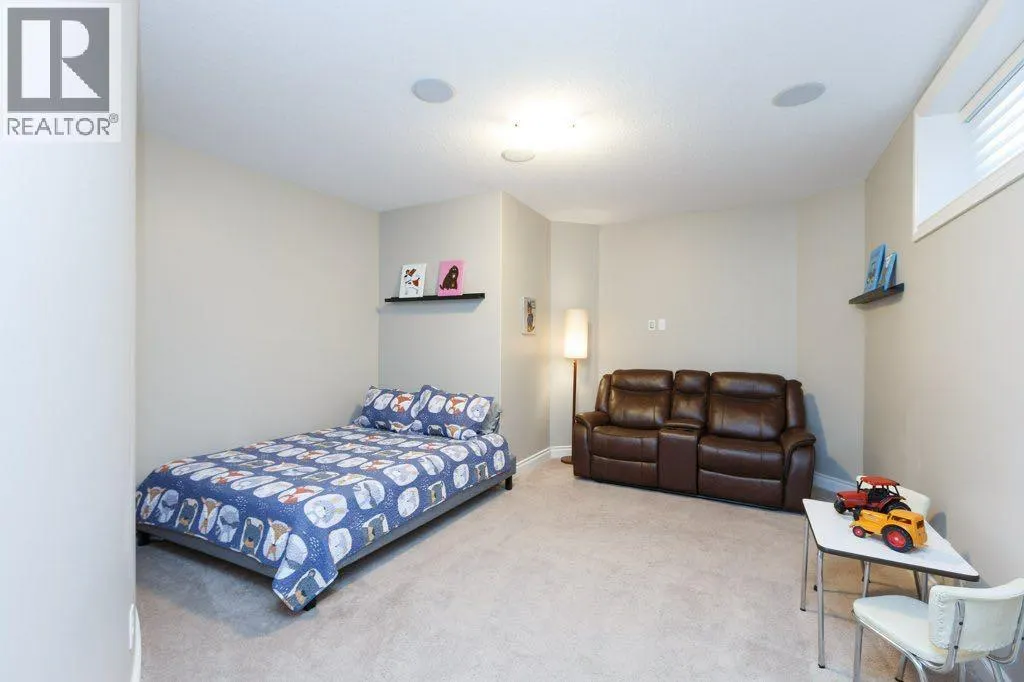 2413 Bayside Circle SW