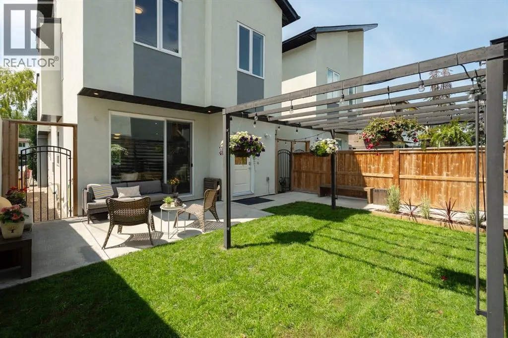 100 Cambrian Drive NW