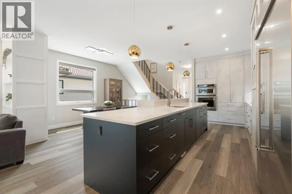 100 Cambrian Drive NW