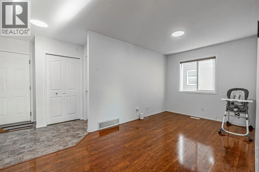 57 Saddlecrest Park NE