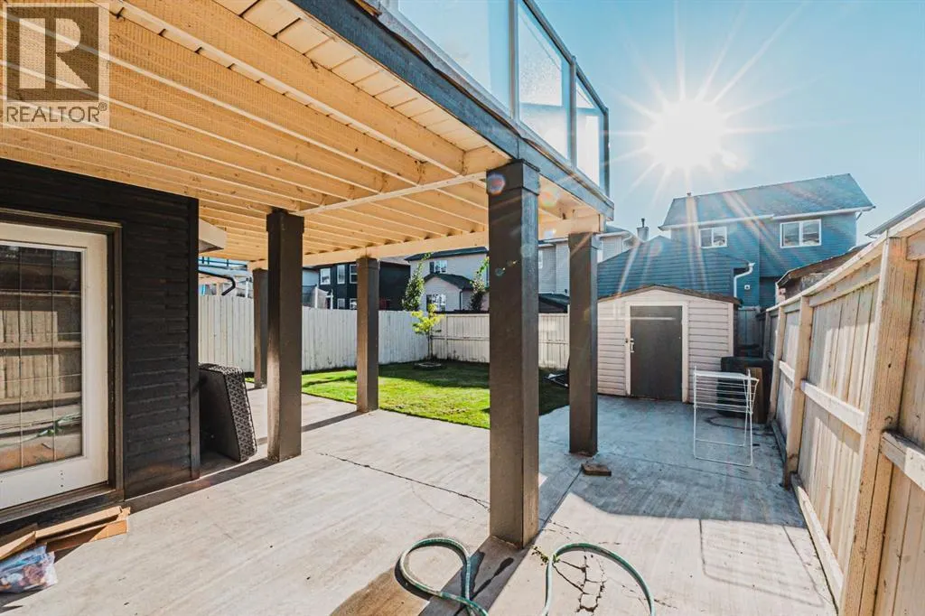 57 Saddlecrest Park NE
