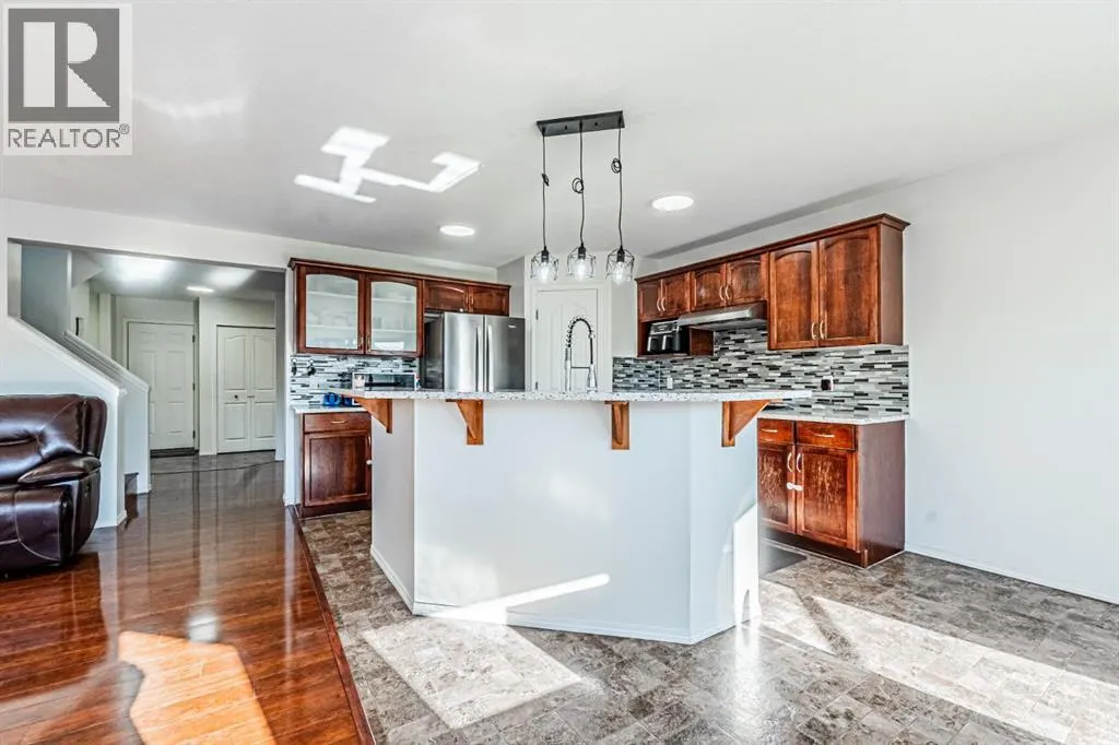 57 Saddlecrest Park NE