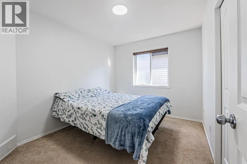 57 Saddlecrest Park NE