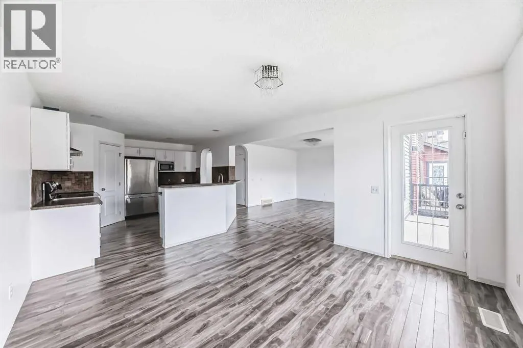 120 Springmere Grove