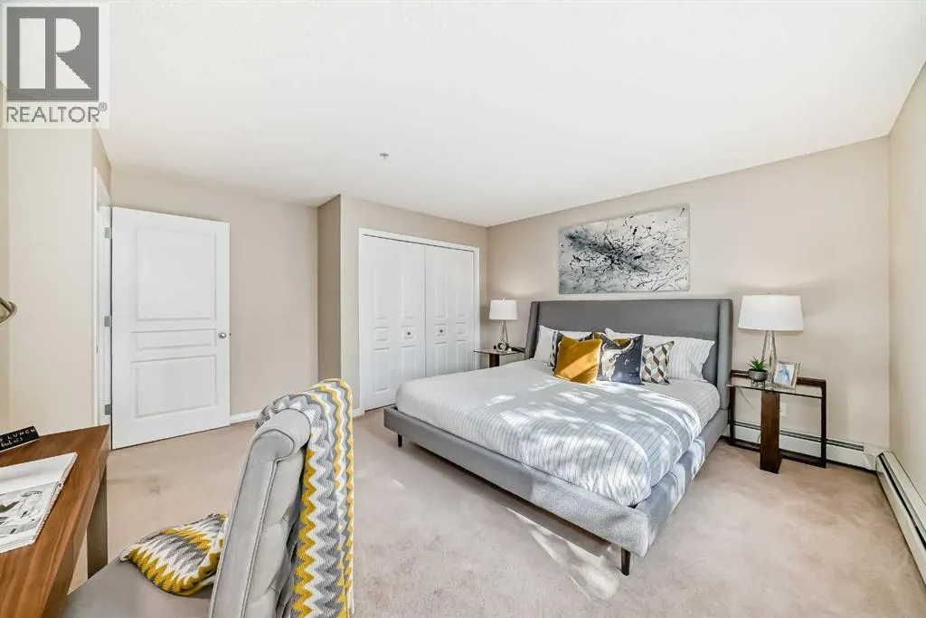 303, 40 Parkridge View SE